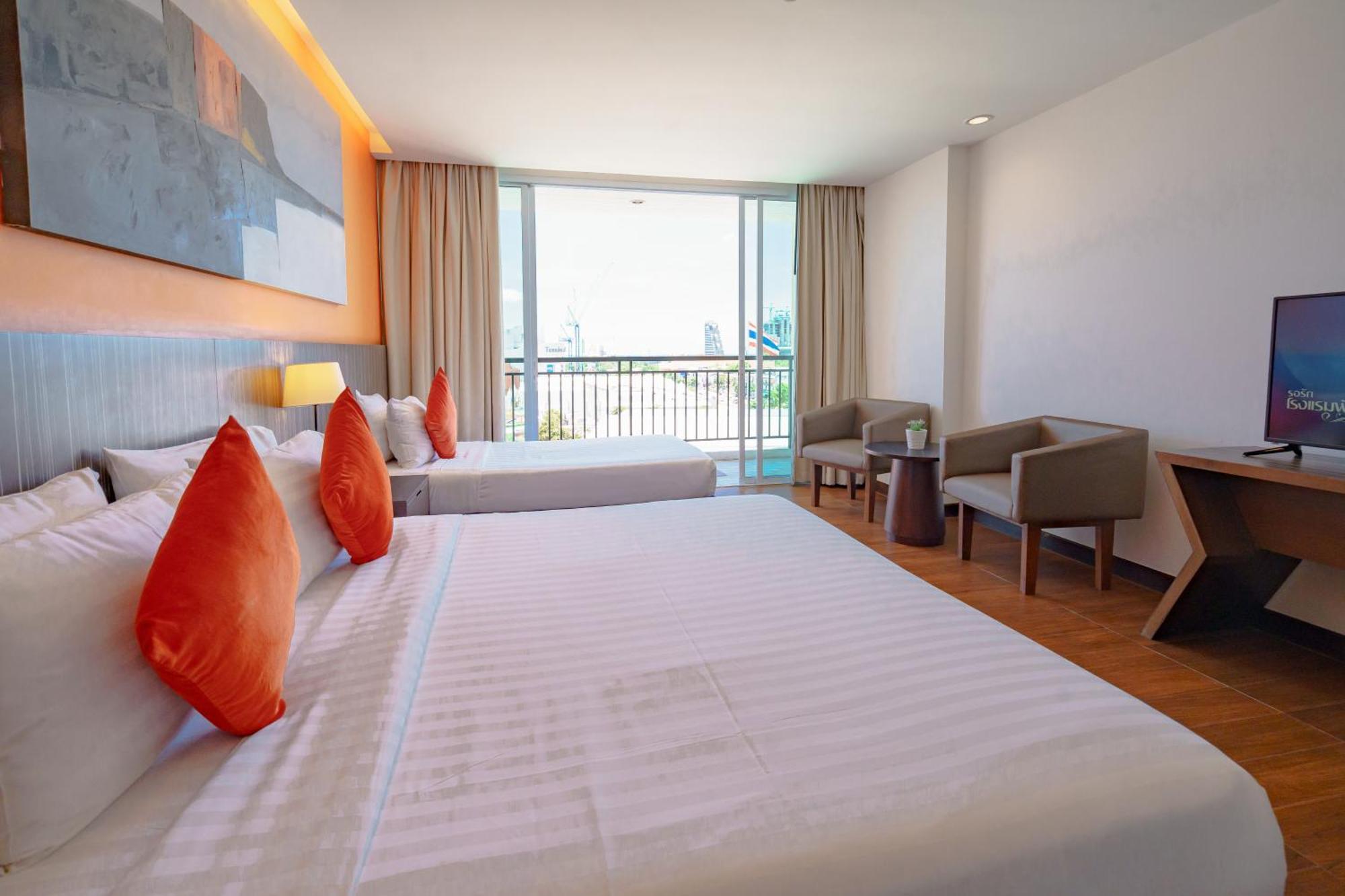 Hotel J Паттая Екстер'єр фото